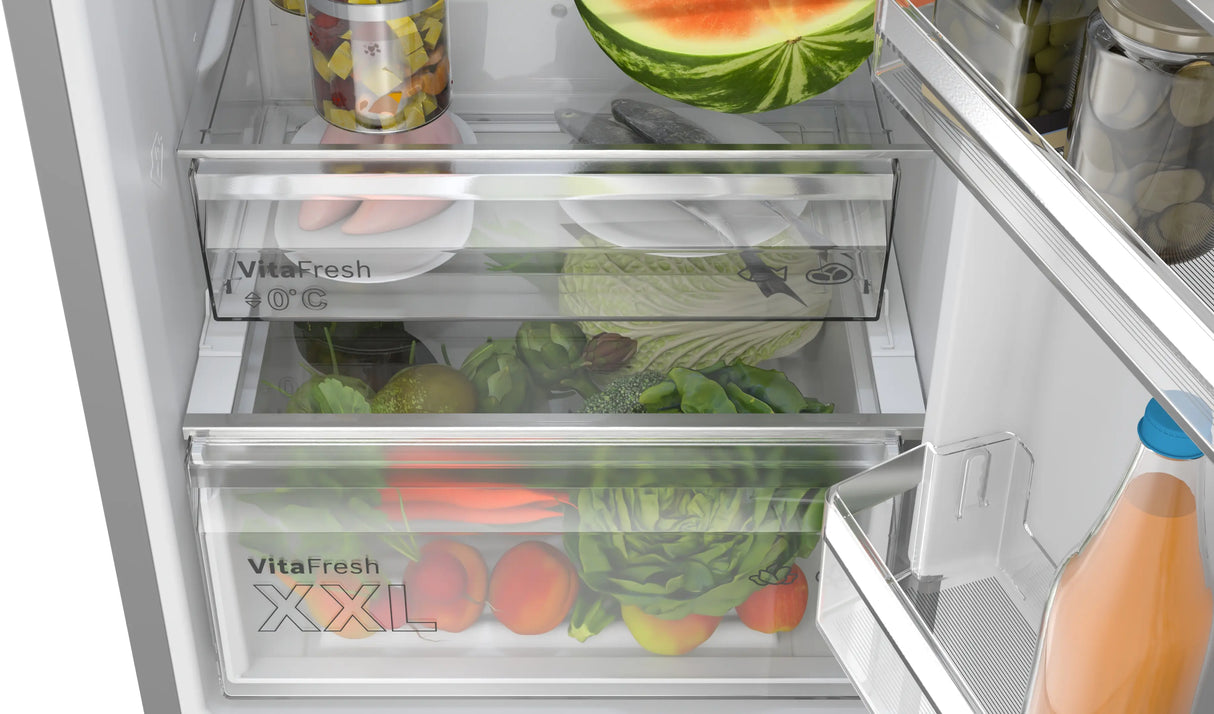Bosch Series 4 Freestanding Fridge Freezer - Stainless Steel | KGN392LDFG