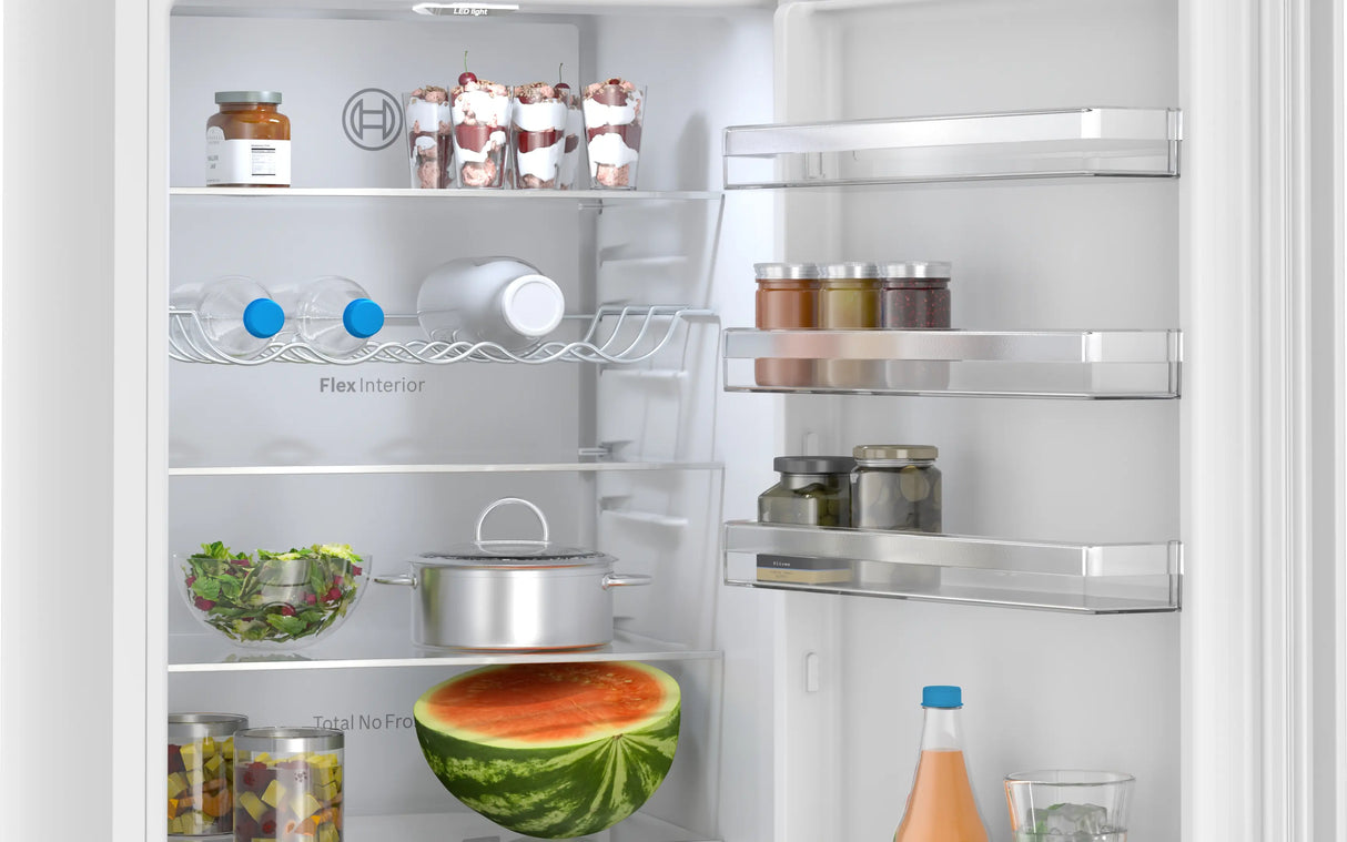 Bosch Series 4 Freestanding Fridge-Freezer | KGN392WDFG