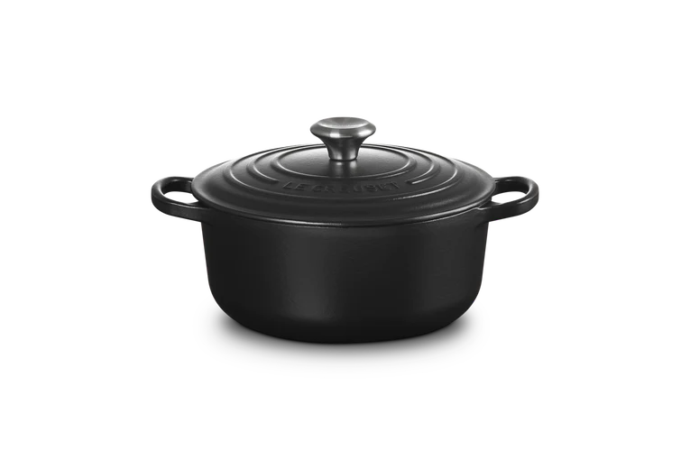 Le Creuset Signature 20cm Cast Iron Round Casserole - Satin Black | 21177200002430