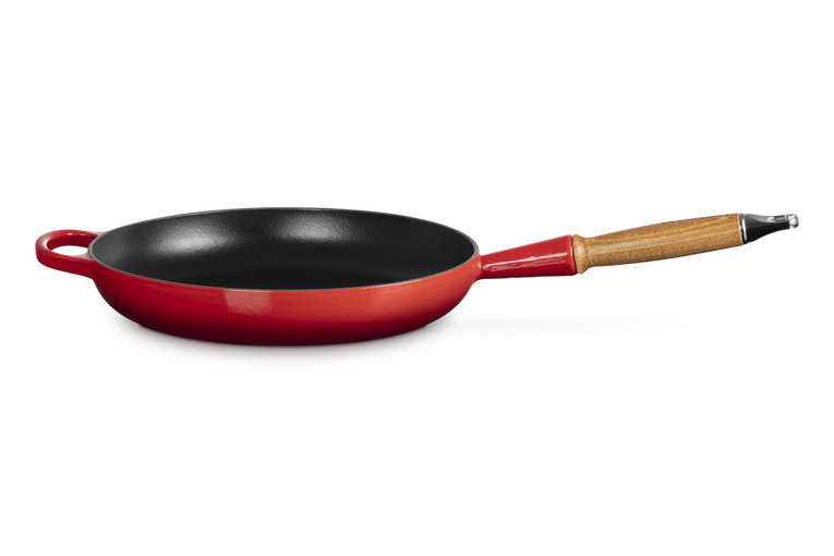 Le Creuset 28cm Cast Iron Frying Pan with Wooden Handle - Cerise | 20258280600422