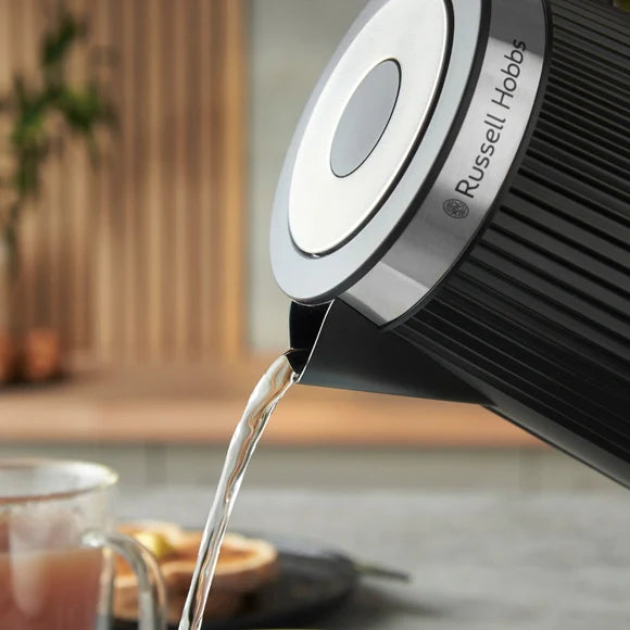 Russell Hobbs Brontë Kettle - Black | 26750