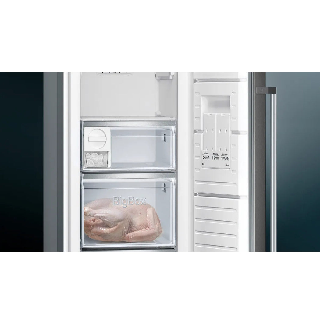 Siemens iQ500 Freestanding Freezer - Black | GS36NAXEP