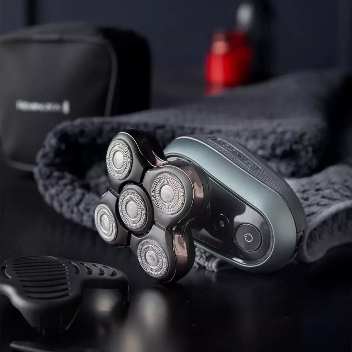 Remington RX7 Ultimate Head Shaver | XR1600