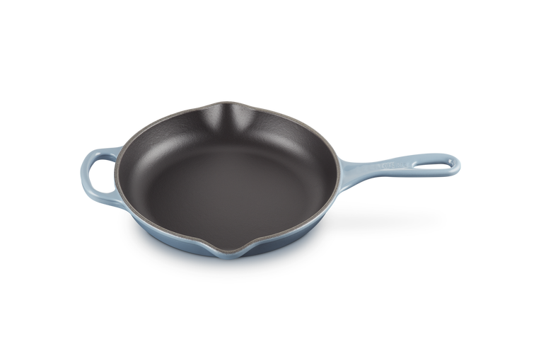 Le Creuset 23cm Cast Iron Round Skillet - Chambray | 20182234340422