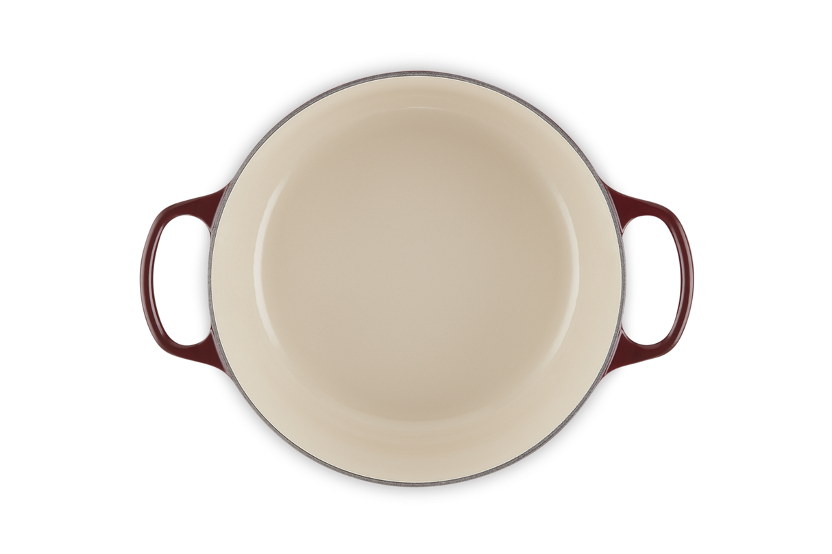 Le Creuset Signature 26cm Cast Iron Round Casserole - Garnet | 21177269494441