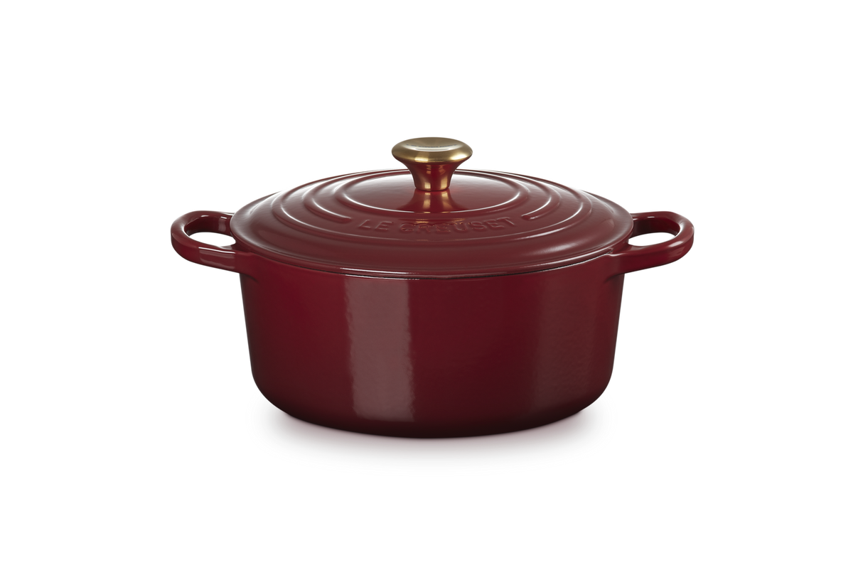 Le Creuset Signature 22cm Cast Iron Round Casserole - Garnet | 21177229494441