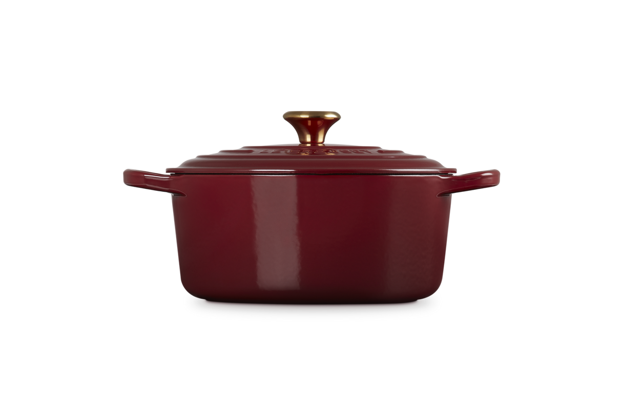 Le Creuset Signature 22cm Cast Iron Round Casserole - Garnet | 21177229494441