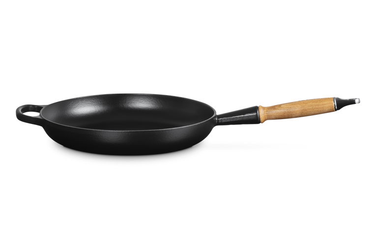 Le Creuset 28cm Cast Iron Frying Pan with Wooden Handle - Satin Black | 20258280000422