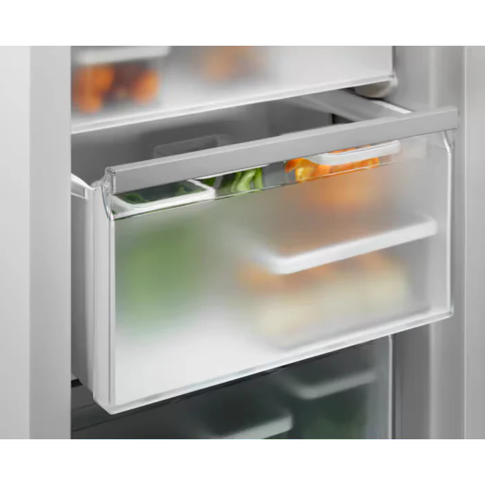 Electrolux 700 Intregrated No Frost Freezer | KUN7NE18C