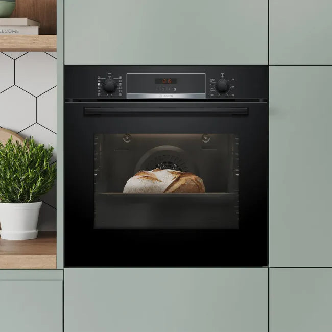 Bosch Series 4 Built-in oven with added steam function | HQA574BB3B