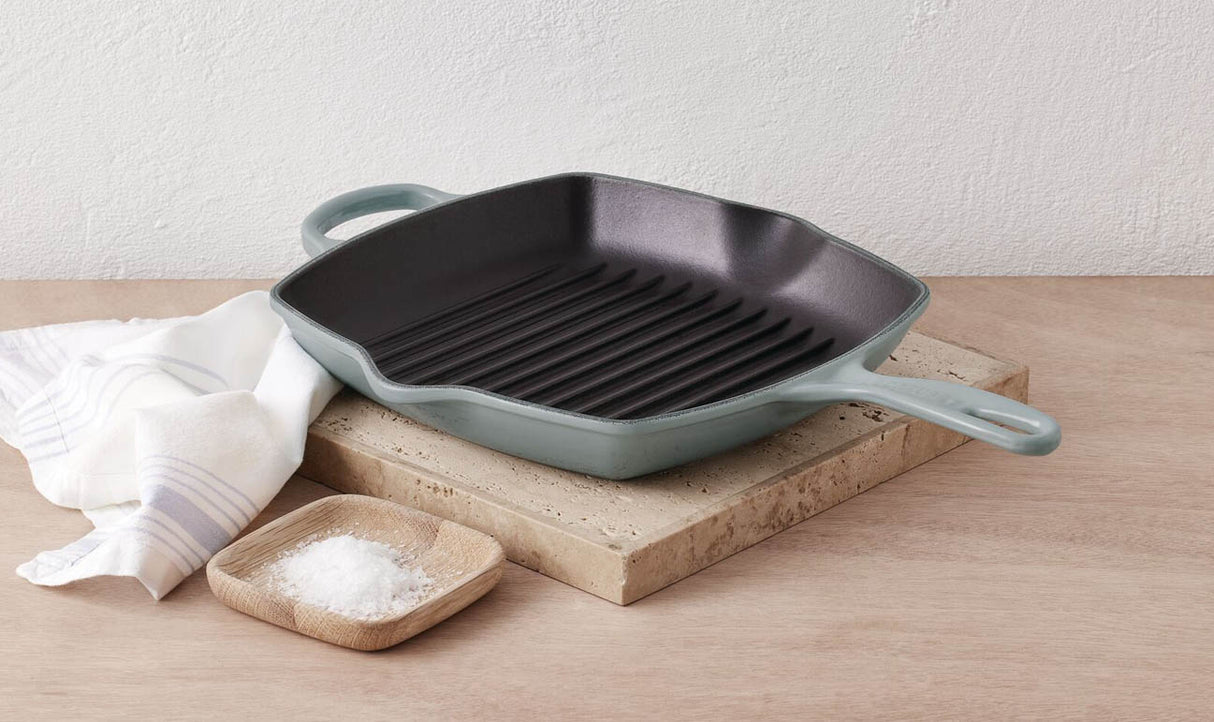 Le Creuset Signature 26cm Cast Iron Square Grillit - Sea Salt | 20183267170422