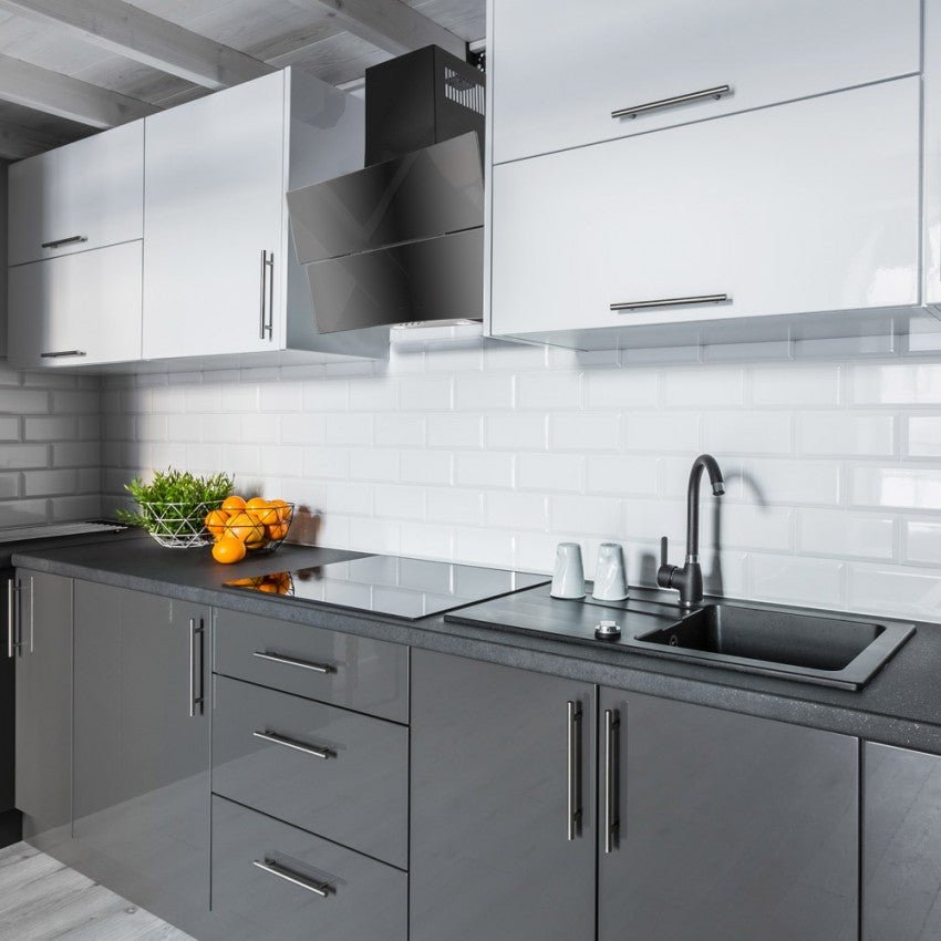 LA-Hubble-Black-Kitchen-850x850