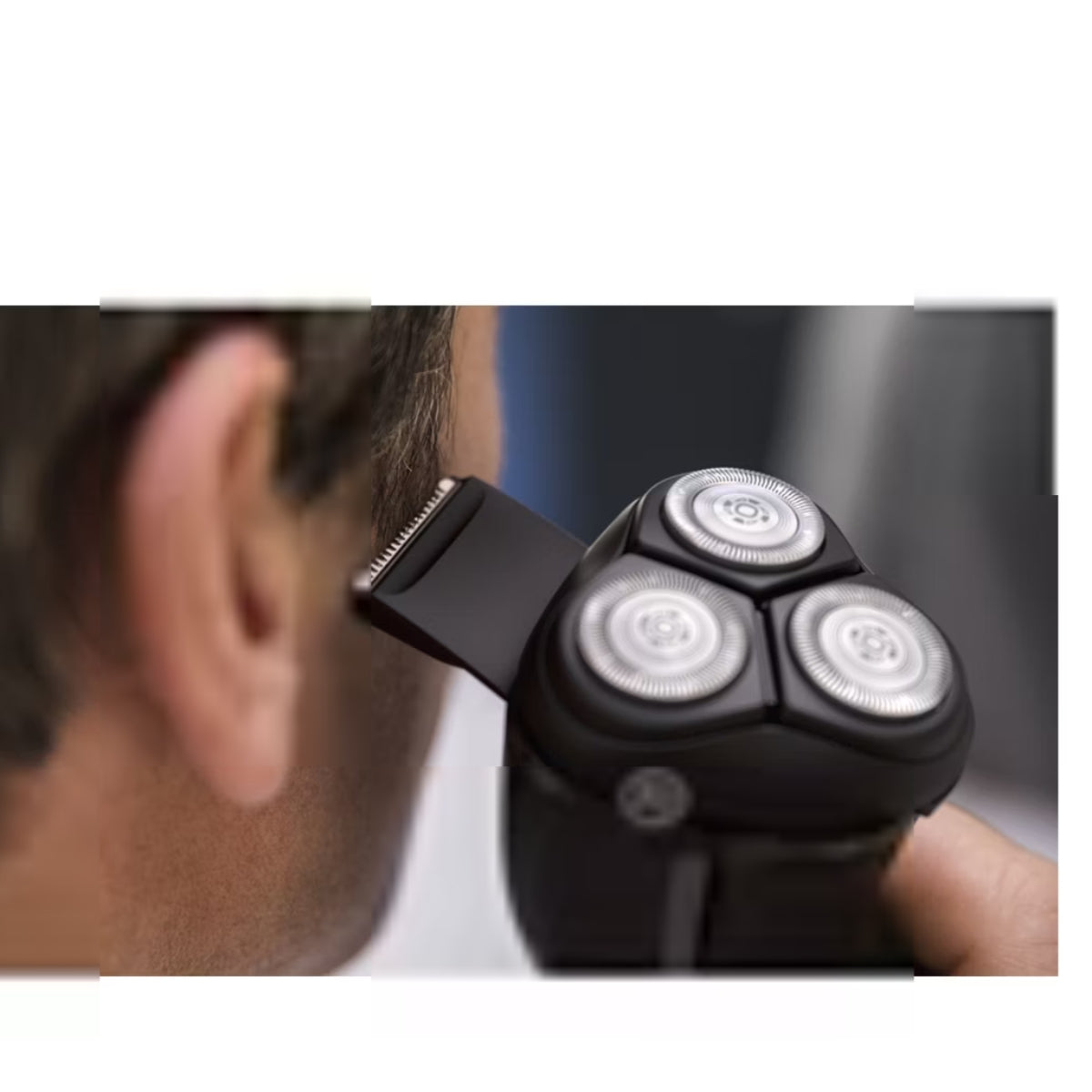 Philips Series 3000 Wet or Dry Electric Shaver | S3133/51